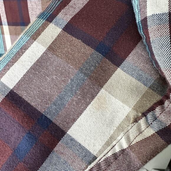 Oakley Flannel Shirt Mens Medium Plaid Long Sleeve Button Up Autumn Shacket Fall - Picture 8 of 9